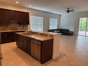 11548 Brightstowe Way in Orlando, FL - Building Photo - Building Photo