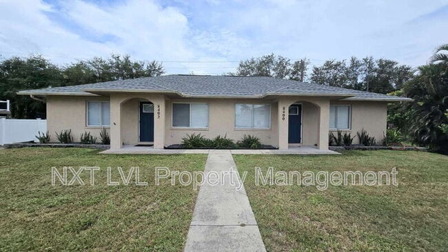 8402 Matanzas Rd in Ft. Myers, FL - Building Photo - Building Photo