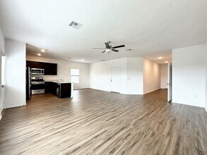 6017 Lofgren Cv in Austin, TX - Building Photo - Building Photo