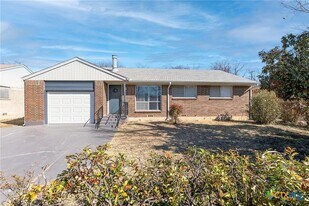 1305 Arkansas Ave in Killeen, TX - Building Photo