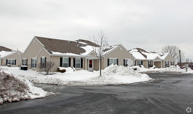 Orchard at Shiloh Phase II in Dayton, OH - Building Photo - Building Photo