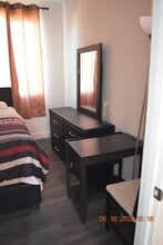2213 Novi Dr in Riverbank, CA - Foto de edificio - Building Photo