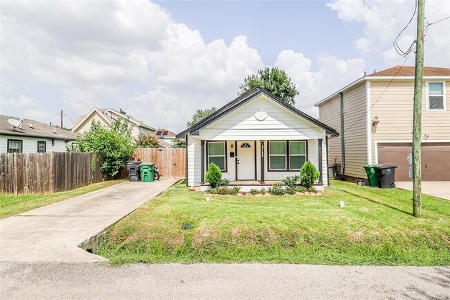 property at 2120 Yates St