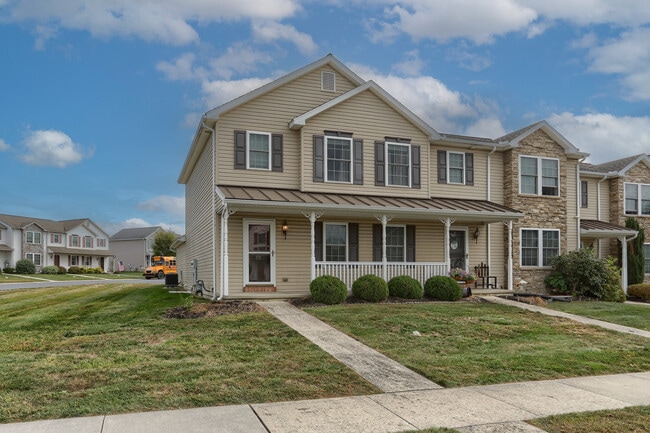 52 Gable Dr in Myerstown, PA - Building Photo - Building Photo