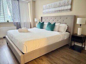 215 Piedmont Ave NE in Atlanta, GA - Building Photo - Building Photo