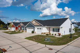 The Villages of Florence at Weaver Mill in Florence, KY - Building Photo