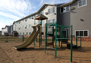 Horizon Apartments in Sioux Falls, SD - Building Photo - Building Photo