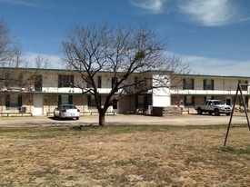 8338 Grape Creek Rd in Grape Creek, TX - Building Photo