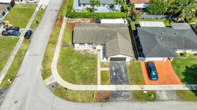 13231 SW 86th St in Miami, FL - Building Photo - Building Photo