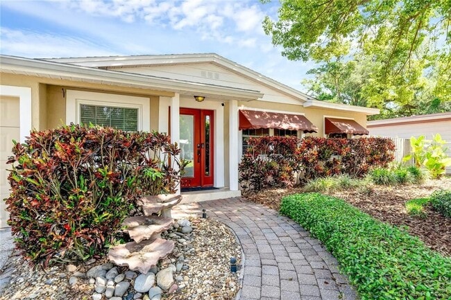 2817 Eastern Pkwy in Winter Park, FL - Building Photo - Building Photo