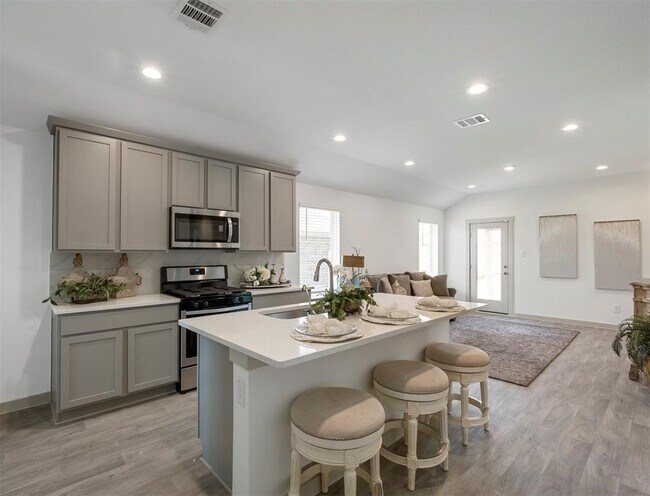 property at 6811 Telford Holw Trl