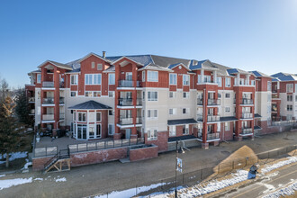 156 Country Village Cir NE in Calgary, AB - Building Photo - Building Photo