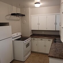 1540 SW Umatilla St in Albany, OR - Building Photo - Building Photo