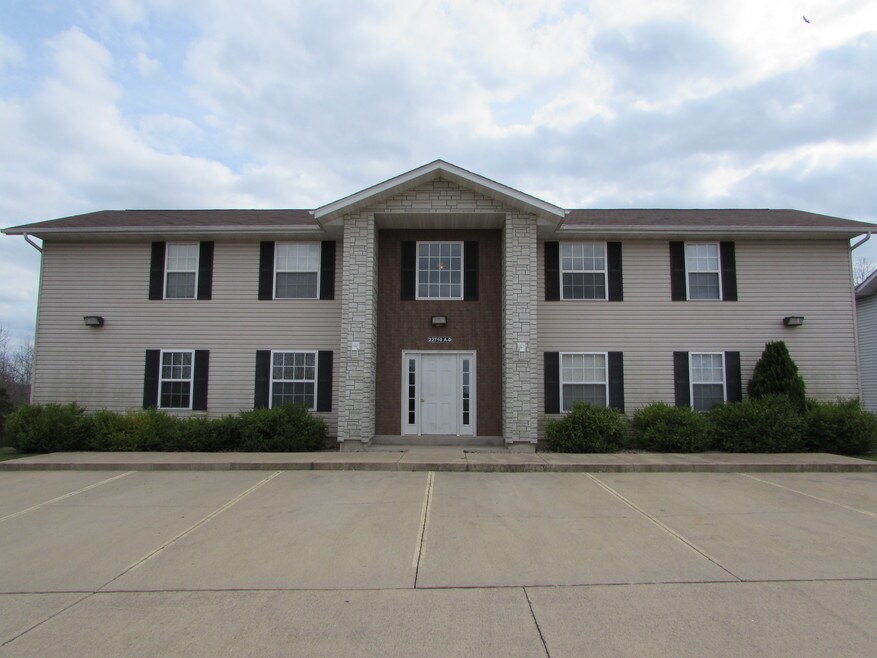 Oak Point Townhomes St. Robert, MO Apartments For Rent