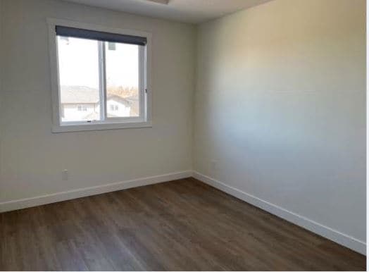 5001-5060 60 Ave in Ponoka, AB - Building Photo - Building Photo