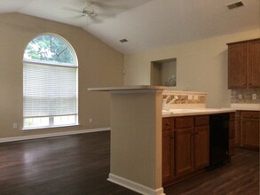 13424 Planters Row Dr in Charlotte, NC - Building Photo - Building Photo