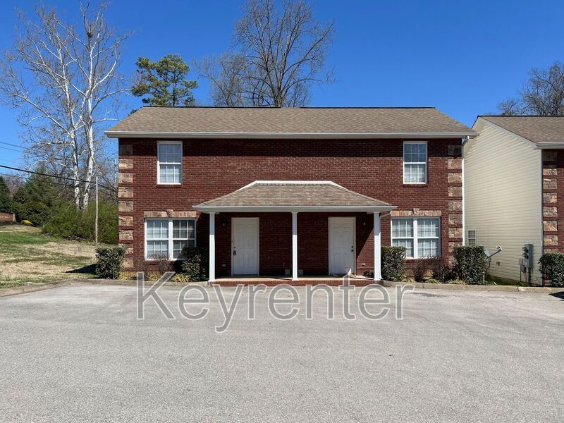 5210 Devonbrook Way in Knoxville, TN - Foto de edificio