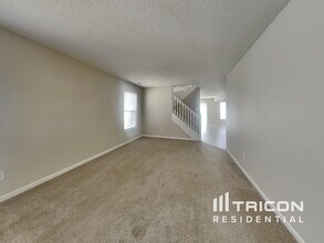 7237 Kimble Dr in Indianapolis, IN - Building Photo - Building Photo