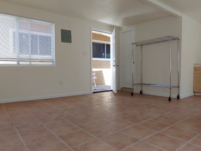 5345 Northridge Ave in San Diego, CA - Building Photo - Building Photo