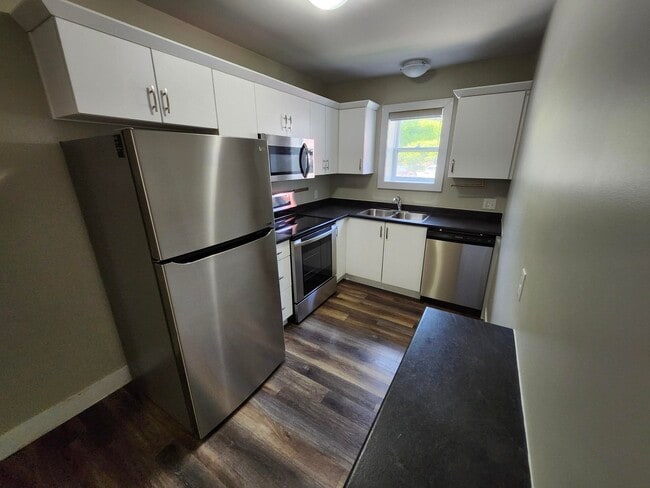 12 Mitchell St in Saint John, NB - Building Photo - Building Photo