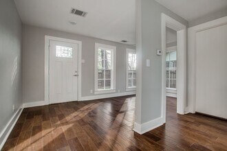 4500 Avenue H in Austin, TX - Building Photo - Building Photo