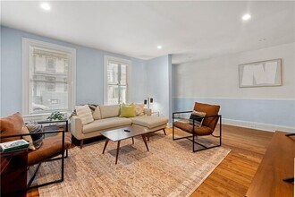 1207 Linden Pl in Pittsburgh, PA - Building Photo - Building Photo