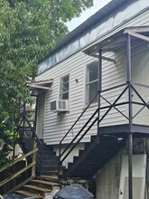 209 S Walnut Ave, Unit B in Demopolis, AL - Building Photo - Building Photo