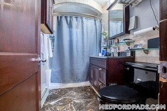 338 Riverside Ave in Medford, MA - Building Photo - Building Photo