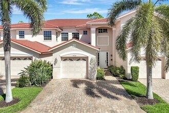12607 Fox Ridge Dr in Bonita Springs, FL - Building Photo - Building Photo