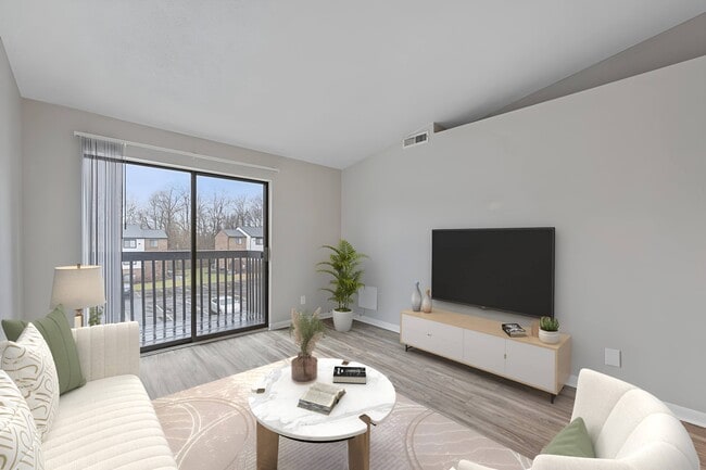 The Reserve at Grand Valley in Milford, OH - Building Photo - Building Photo