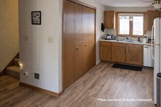 27 Toledo Ave in Westfield, MA - Building Photo - Building Photo