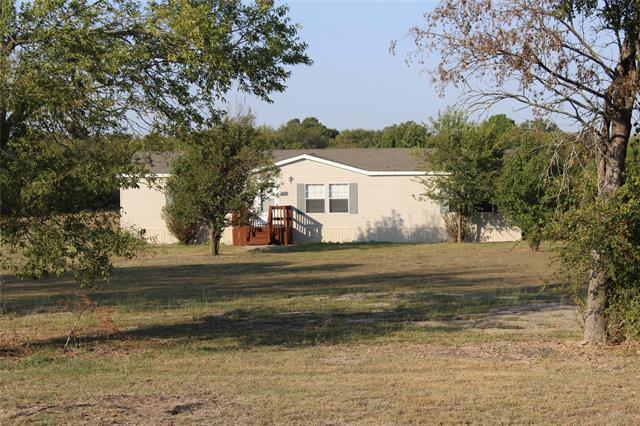 1935 Co Rd 700 in Farmersville, TX - Building Photo