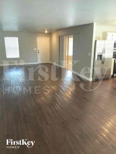 426 Hopedale Ave in North Las Vegas, NV - Building Photo - Building Photo