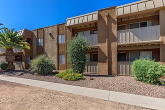 Sandpiper in Tucson, AZ - Foto de edificio - Building Photo