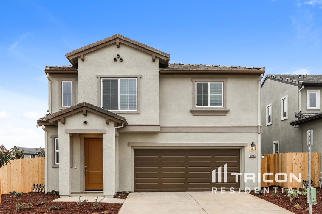11688 Giacinta Ln in Rancho Cordova, CA - Building Photo