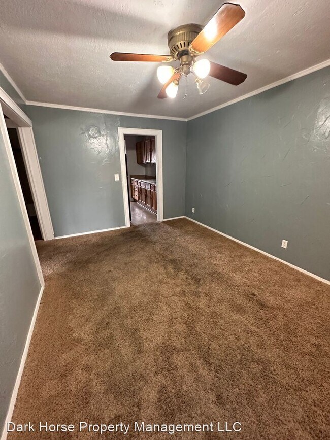 118 Cottonwood St photo'