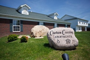 CHATHAM CROSSING in Chatham, IL - Building Photo