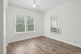 1331 Avant Ave, Unit #1 in San Antonio, TX - Building Photo - Building Photo