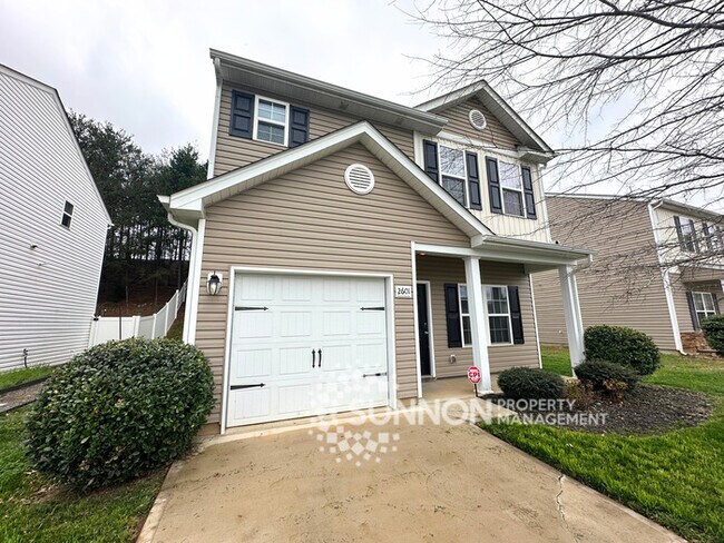 2601 Meadow Crossing Dr in Dallas, NC - Building Photo - Building Photo
