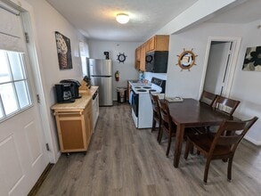 5 Boisvert St, Unit 105 in Old Orchard Beach, ME - Building Photo - Building Photo