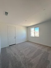 4061 Hudson Ln in Lake Elsinore, CA - Building Photo - Building Photo