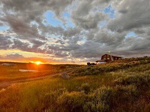 2 W Geronimo Ln in Pinedale, WY - Foto de edificio - Building Photo