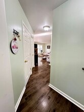 1094 Porter Dr in Bushkill, PA - Building Photo - Building Photo