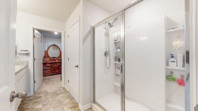 5059 Hunters Village Dr in Lebanon, TN - Building Photo - Building Photo