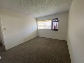 94-1134 Mopua Loop in Waipio, HI - Building Photo - Building Photo