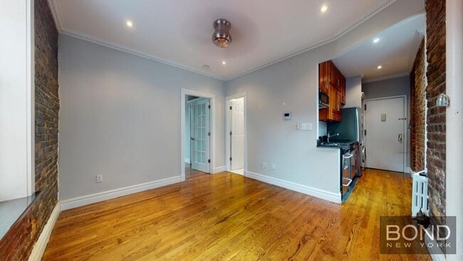 property at 432 E 13th St