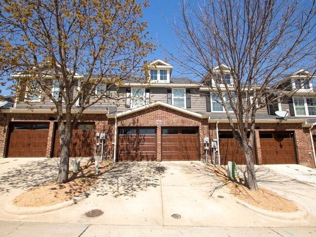 property at 2228 Stonepark Pl