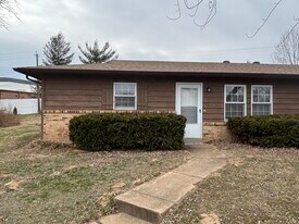536 Orchard Ln, Unit Duplex Apartment in Eureka, MO - Building Photo