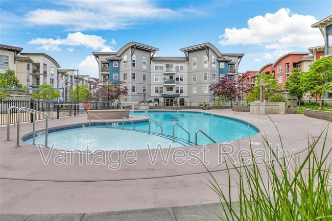547 Yates Rd in Kelowna, BC - Building Photo - Building Photo