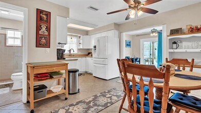 3235 39th St N in St. Petersburg, FL - Building Photo - Building Photo